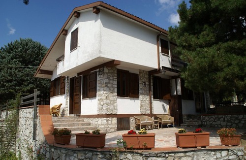 Casenuove Apartment | Holiday Home in Umbria with Panoramic Views