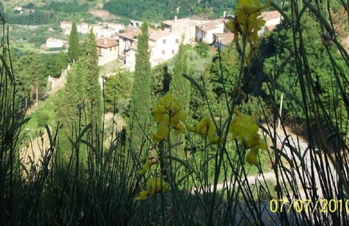 Borgo San Lorenzo Apartment | HOLIDAY HOME PODERE UGOLINI - Apartment Le Scalette