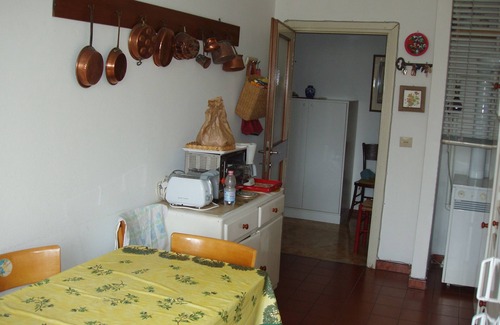 Porto Valtravaglia Apartment | Holiday home 50 meters from Lake. Calm. Large balcony overlooking the lake
