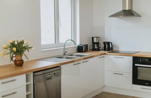 Plougonvelin House | Holiday home just 350 m from the long sandy beach