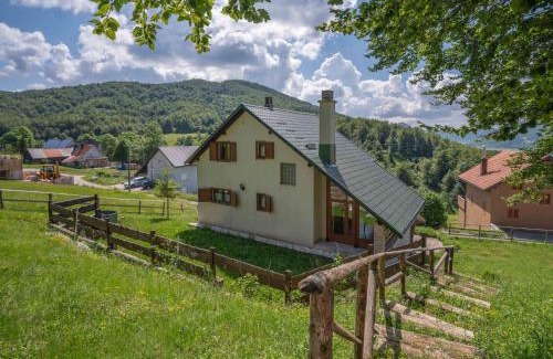 Mrkopalj House | Holiday Home Lady Lavender by Interhome