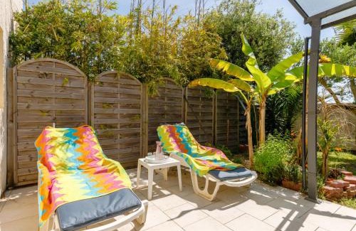 Bourgenay House | Holiday Home Les Oliviers by Interhome