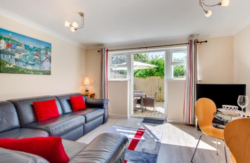 Padstow House | Holiday Home Lilac by Interhome