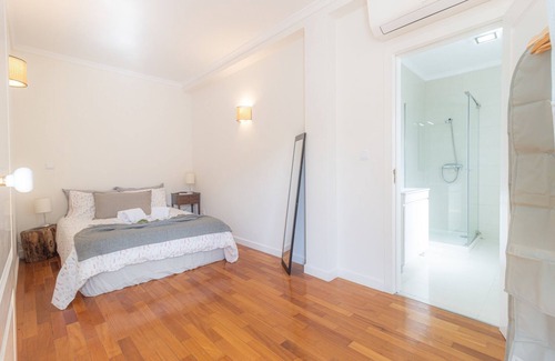 Luso House | Holiday Home 'Quinta Moinhos Da Tapada' with Mountain View, Wi-Fi and Air Conditioning