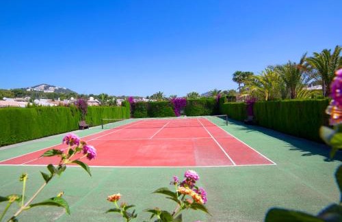 Casas de Torrat House | Holiday Home Rafol by Interhome