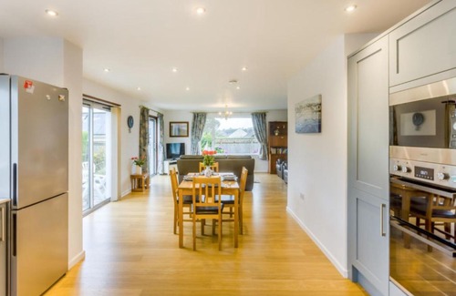 South Molton House | Holiday Home The Willows by Interhome