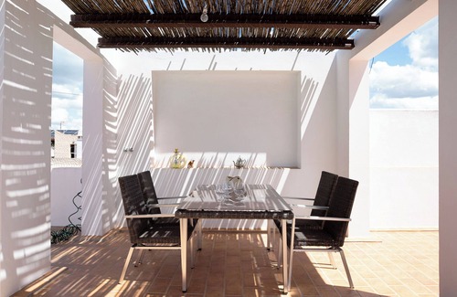 Barbate House | Holiday Home 'Villa Canijo' with Private Terrace