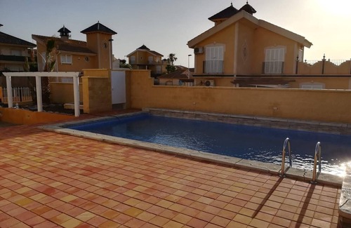 Mazarron House | Holiday Home 'Villa Casa del Sol' with Mountain View, Pool and Wi-Fi