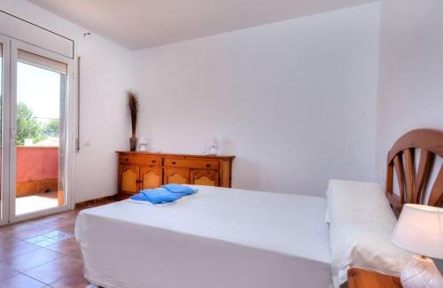 Les Tres Cales House | Holiday Home Villa Santa Marta II by Interhome