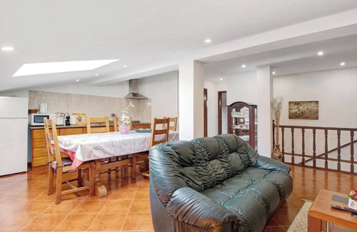 Fonte Boa House | Holiday Home 'Villa With 4 Apartments' with Private Pool, Private Terrace and Wi-Fi Access