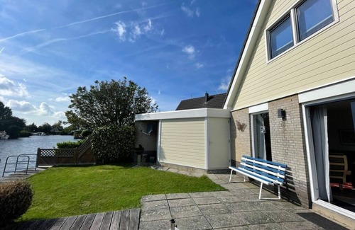 Lemmer Apartment | Holiday home Watersnip 5