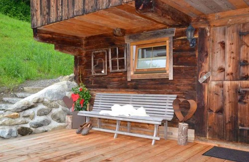 Emberg House | Holiday home with covered waterfront terrace at the forest with beautiful panoramic views directly on the slopes