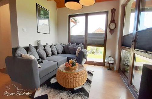 Mielno House | Holiday home with garden, sauna, jacuzzi