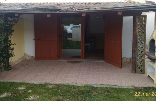 Viddalba House | Holiday home with swimming pool, veranda and garden.