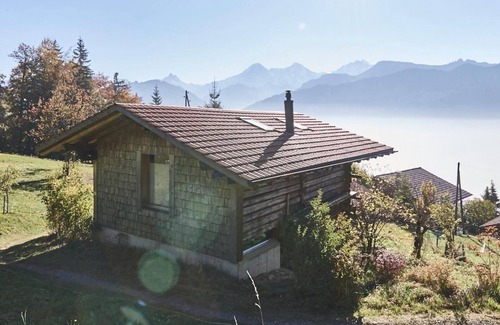 Beatenberg House | Holiday house Beatenberg for 1 - 2 persons with 1 bedroom - Historical building