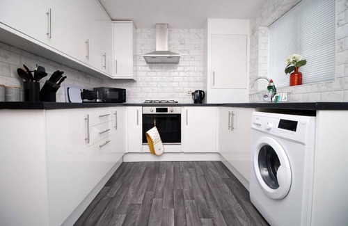 Hanham House | Holiday house Bristol for 1 - 5 persons with 2 bedrooms - Row house