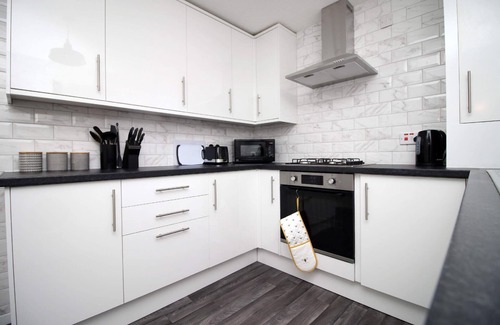 Hanham House | Holiday house Bristol for 1 - 5 persons with 2 bedrooms - Row house