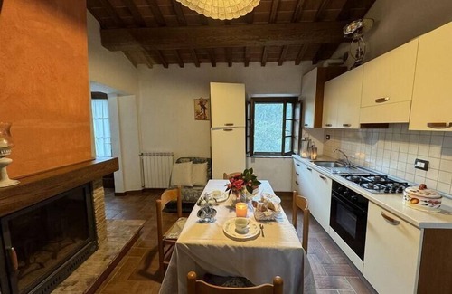 Buti House | Holiday house Buti for 1 - 8 persons with 4 bedrooms - Holiday home