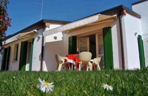 Caorle House | Holiday house Caorle for 1 - 6 persons with 2 bedrooms - Row house