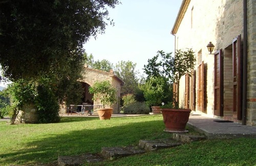 Chianni House | Holiday house Chianni for 1 - 20 persons with 5 bedrooms - Holiday home