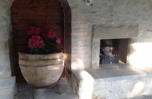 Piosina House | Holiday house Citta' di Castello for 1 - 27 persons with 10 bedrooms - Holiday home