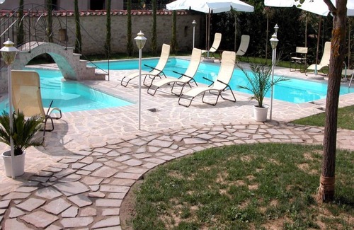 Piosina House | Holiday house Citta' di Castello for 1 - 27 persons with 10 bedrooms - Holiday home