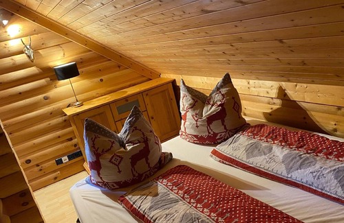 Neuhaus am Rennweg House | Holiday house Neuhaus for 1 - 8 persons with 3 bedrooms - Holiday home