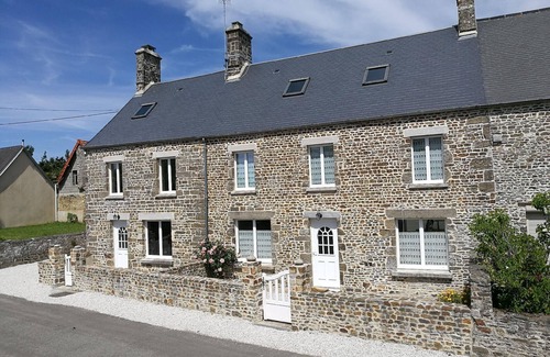 Surville House | Holiday house Portbail for 1 - 8 persons with 4 bedrooms - Row house