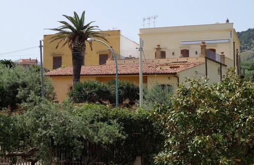 Termini Imerese House | Holiday house Termini Imerese for 1 - 6 persons with 3 bedrooms - Holiday house