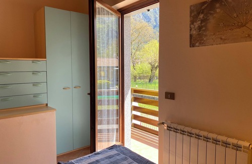 Crone House | Holiday house up to 4 persons, only 200 m from the lake, quiet location