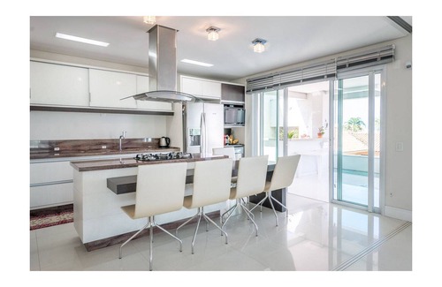 Abraao House | Holiday house with sea view
