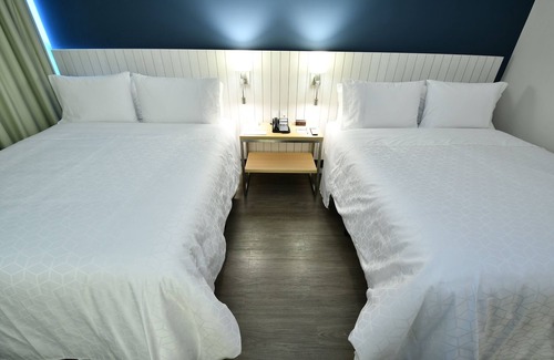 Asuncion Hotel | Holiday Inn Express Asuncion Aviadores by IHG