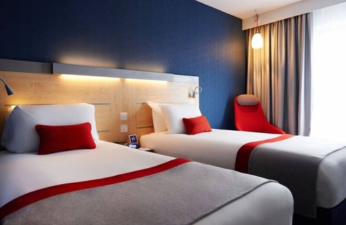 Cheltenham Hotel | Holiday Inn Express Cheltenham by IHG