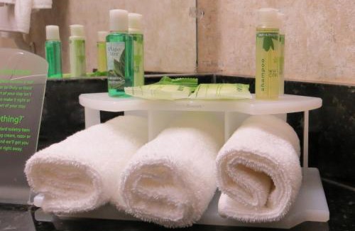 Georgetown Hotel | Holiday Inn Express Georgetown by IHG