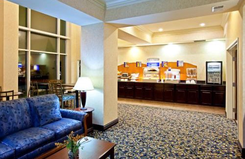Frankfort Hotel | Holiday Inn Express Hotel & Suites Frankfort by IHG