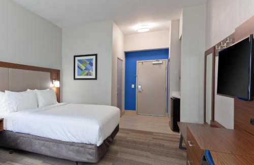 Scripps Ranch Hotel | Holiday Inn Express Mira Mesa San Diego by IHG