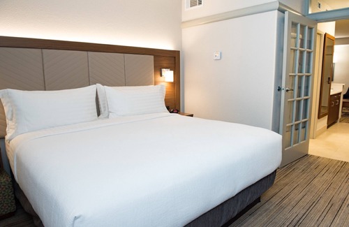 Kreole Hotel | Holiday Inn Express Moss Point by IHG