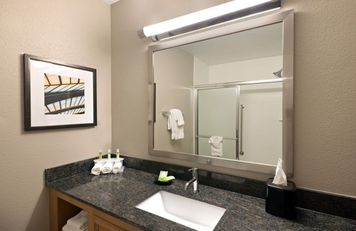 Fraser Hotel | Holiday Inn Express & Suites Fraser - Winter Park Area by IHG