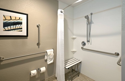 Fraser Hotel | Holiday Inn Express & Suites Fraser - Winter Park Area by IHG