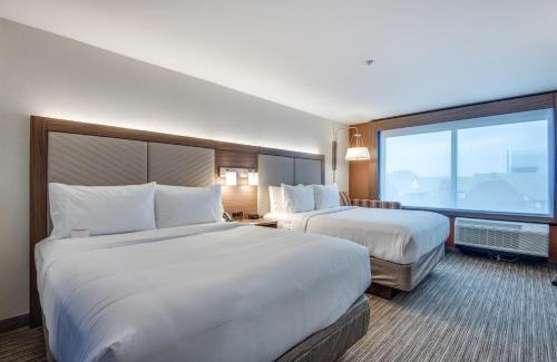 Dallas Hotel | Holiday Inn Express & Suites Dallas North - Addison by IHG