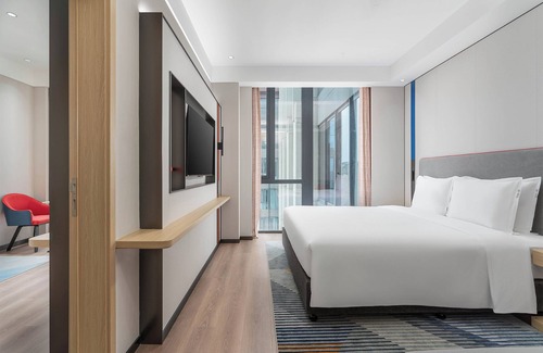 Lianhu Hotel | Holiday Inn Express Xi An Daxing by IHG
