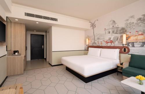 Gurugram Hotel | Holiday Inn Gurgaon NH8 by IHG
