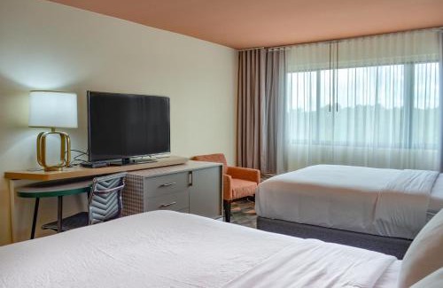 Tillmans Corner Hotel | Holiday Inn Mobile West I-10 by IHG