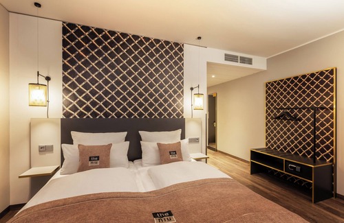 East Fasanenhof Hotel | Holiday Inn - the niu, Mesh Stuttgart Messe by IHG