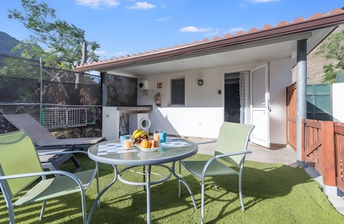 San Bartolome de Tirajana Apartment | Holiday Studio 'Finca Near Maspalomas' with Wi-Fi and Air Conditioning