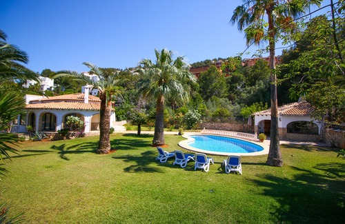 Pedreguer Villa | Holiday Village with garden La Sella PE