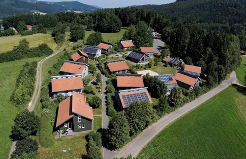 Waldmuenchen House | Holiday Waldmünchen Tc 100qm to 8 pers (1c) Wi-Fi and Erlebnisbadnutzung incl