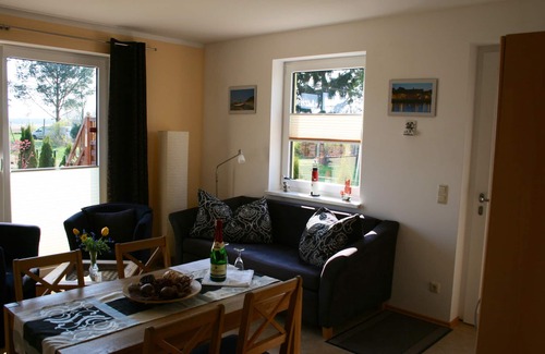 Sauzin Apartment | Holidays directly on the water with great additional services