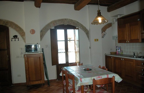 Asciano House | Holidays in apartment with swimming pool in Tuscany Siena