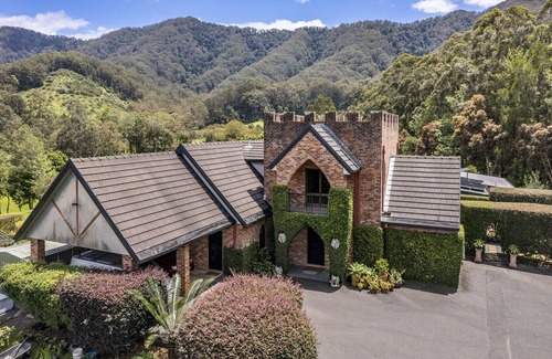 Bonville Bed & Breakfast | Holidays in the Castle